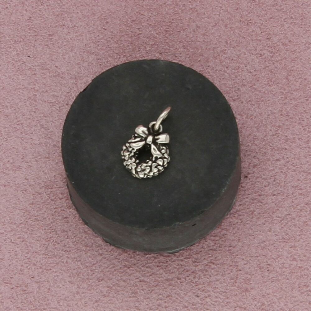 sterling silver vintage christmas wreath charm pendant
